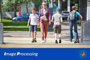 基于SVM与HOG算法的行人检测系统设计与实现